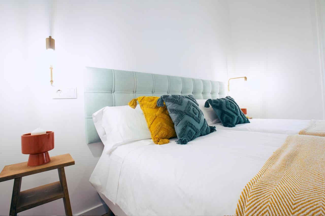 Apartamentos Duran Tirso De Molina Mérida Ngoại thất bức ảnh